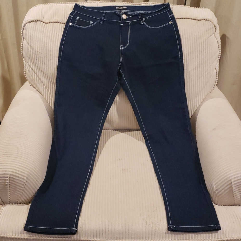 👍Great Deal!!👍Stretchy Skinny Jeans